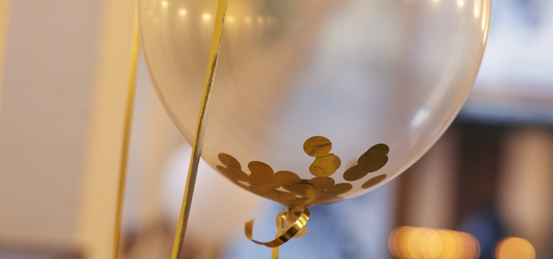 Luftballon mit Konfetti